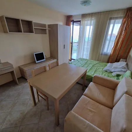 Apartment July Morning A35 Kavarna